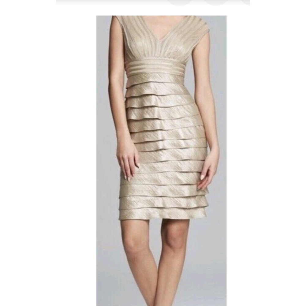 Adrianna Papell Women’s 10 Tiered Dress Sleeveless Party Cocktail Gold Champagne
